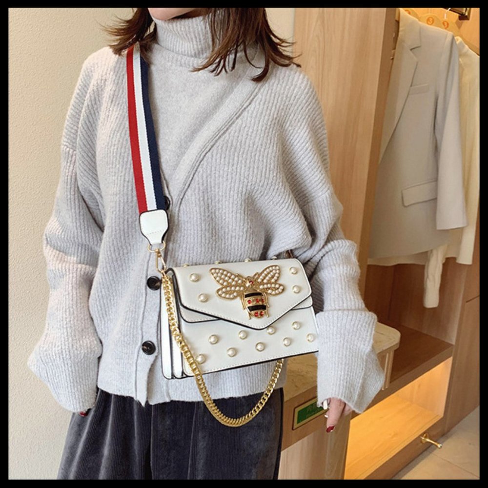 NEW AVA Pearl Bee Shoulder Bag Crossbody - Picture 3 of 6